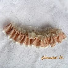 jarretière mariage romantique dentelle saumon ancienne satin et noeud organza