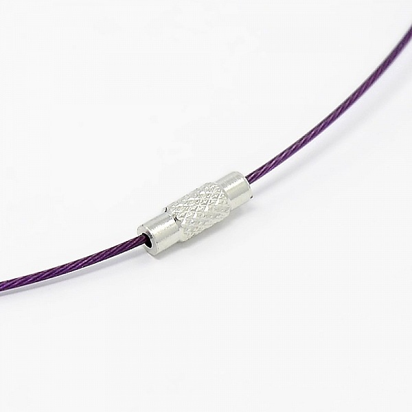 1 collier tour de cou fil c&acirc;bl&eacute; rigide violet fermoir &agrave; visser N&deg;01