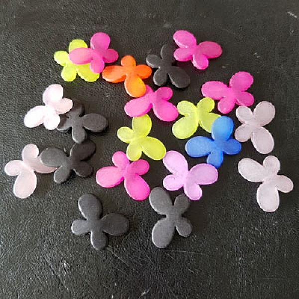 20 Papillons Lucites Petit Mod&egrave;le assortis