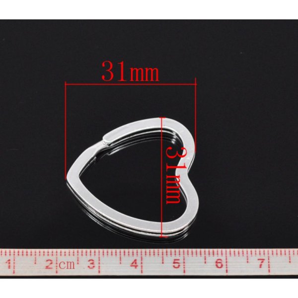 Anneau porte cl&eacute;s forme coeur 31 x 31 mm