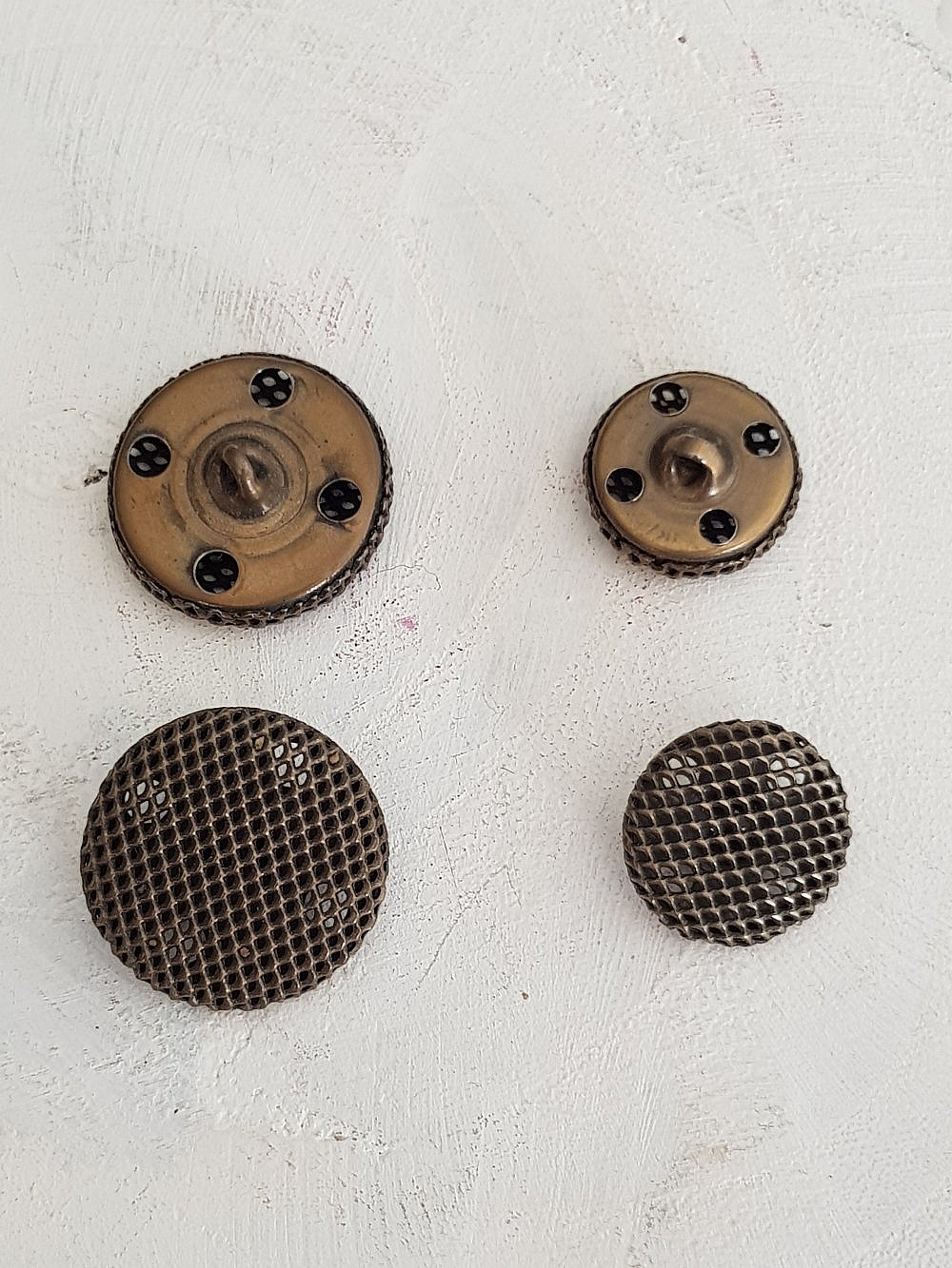 Bouton N&deg;18 de 15 mm Rond