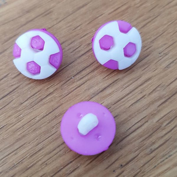 Bouton fantaisie &agrave; motifs pour enfants ballon de foot N&deg;01 violet