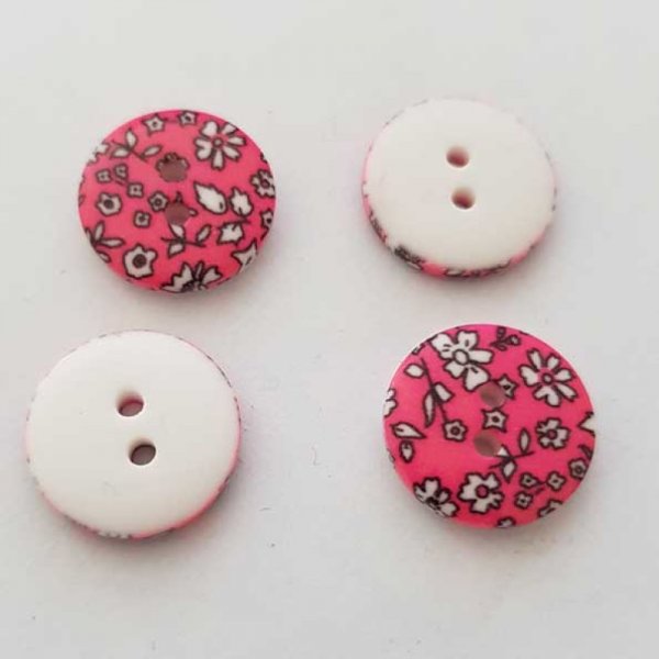 Bouton fantaisie &agrave; fleurs 18 mm N&deg;04