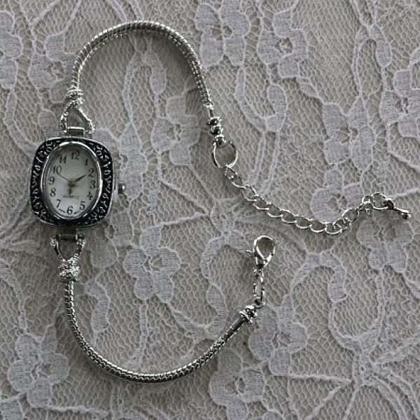 Bracelet Cha&icirc;ne pour Cadran de Montre Style Europ&eacute;en avec Fermoir Mousqueton 6 X 7.5 Cm