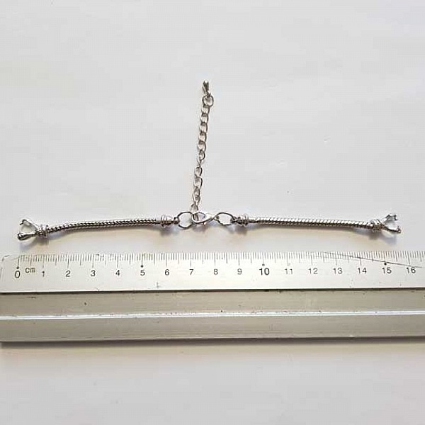 Bracelet Cha&icirc;ne pour Cadran de Montre Style Europ&eacute;en avec Fermoir Mousqueton 7 X 8.5 Cm