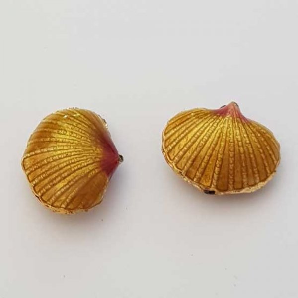 Breloque Coquille Saint Jacques Jaune Dor&eacute;