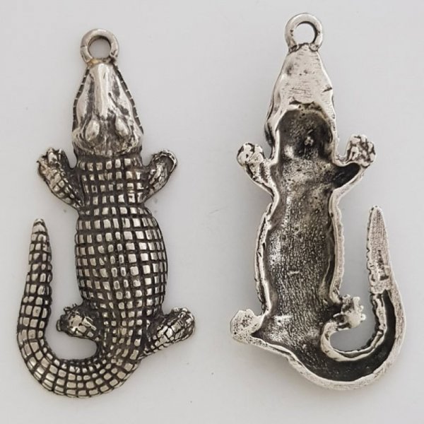 Breloque Crocodile N&deg;01 ZAMAK (PLAQU&Eacute; ARGENT)
