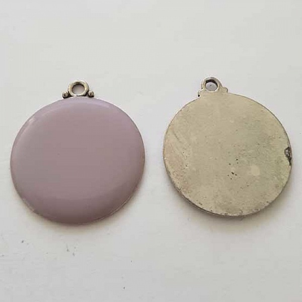 Breloque Divers N&deg;070-02 Pendentif Emaill&eacute; Mauve