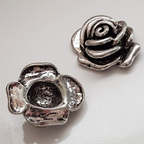 Breloque Fleur M&eacute;tal N&deg;018 Argent