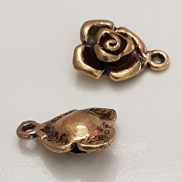 Breloque Fleur M&eacute;tal N&deg;045 Vieil Or