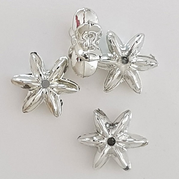 Breloque Fleur M&eacute;tal N&deg;110 Argent