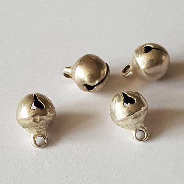 Breloque Grelot Argent Mat 11 x 8 mm N&deg;01