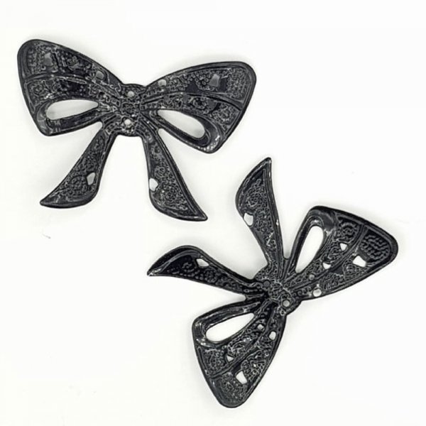 Breloque N&oelig;ud N&deg;06 pendentif, connecteur noeud filigrane en m&eacute;tal fin noir 39 x 26 mm