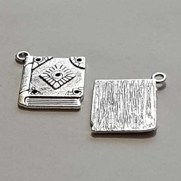 Breloque Pendentif Livre Motif losange au centre N&deg;03