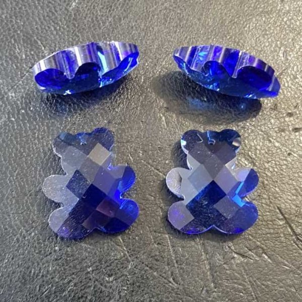 Breloque Pendentif en verre facett&eacute; ours N&deg;01-02