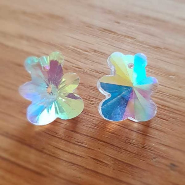 Breloque Pendentif en verre facett&eacute; ours N&deg;03-01