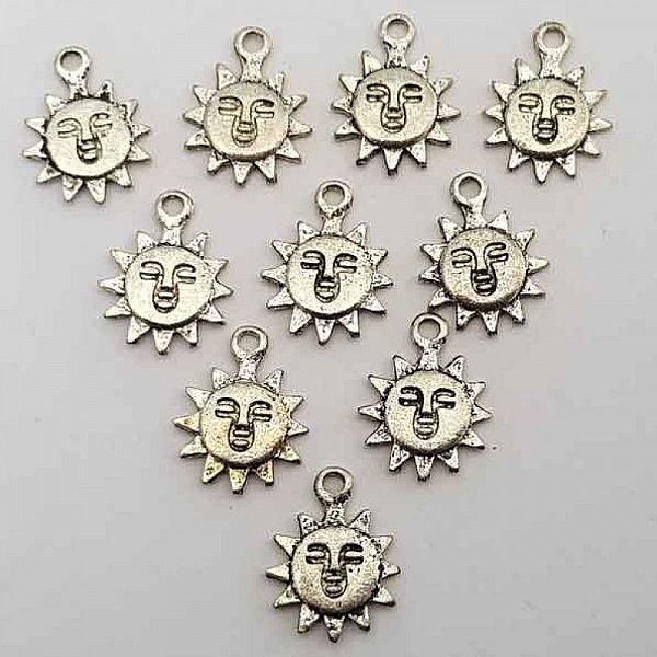 Breloque Soleil N&deg;02