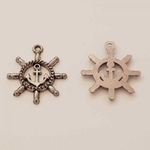 Breloque gouvernail N&deg;04 Argent