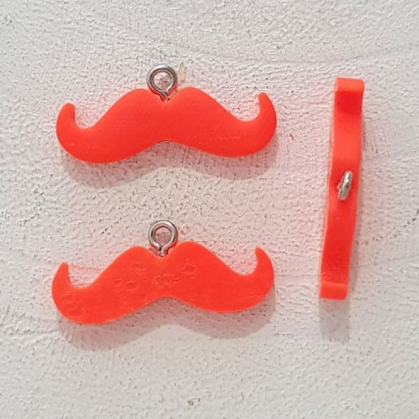 Breloque pendentif Moustache N&deg;12 Orange fluo