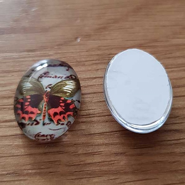 Cabochon Ovale 13 x 18 mm Papillon N&deg;05