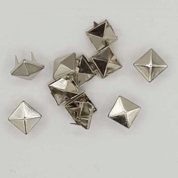 Clous rivet &agrave; griffes Carr&eacute; 08 mm Argent 20 pi&egrave;ces