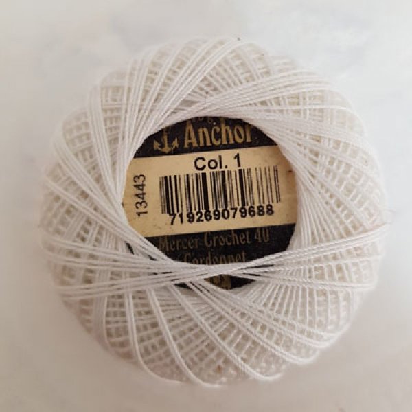 Coton perl&eacute; &agrave; broder, en bobine, Anchor - 10 g Blanc