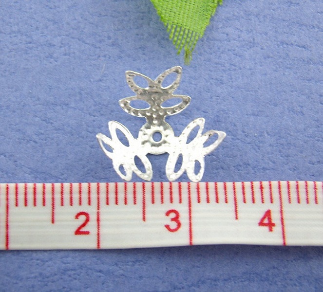 Coupelle Filigran&eacute;e en Alliage Fleur Argent&eacute; x 300