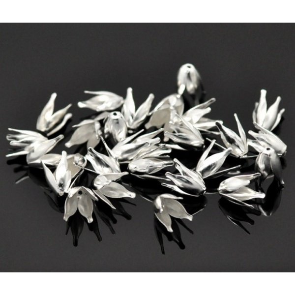 Coupelle en Alliage de Fer Fleur Argent&eacute; x 200