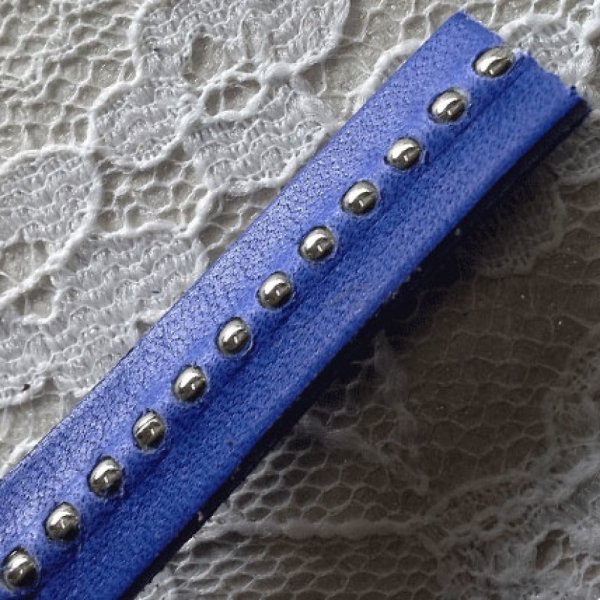Cuir Bille Cobalt de 10 mm avec cha&icirc;nette bille nickel free par 20 cm