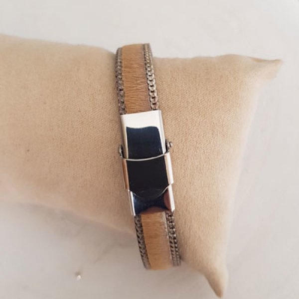 Cuir Plat Veau Beige 10 mm par 20 cm peau et cha&icirc;ne