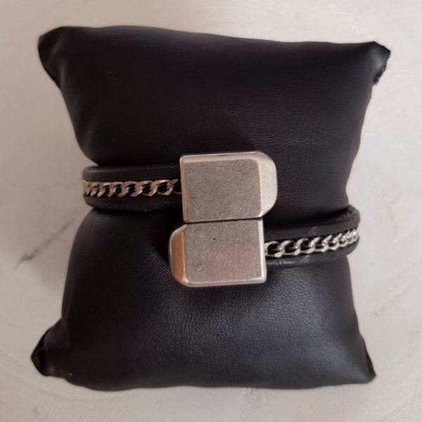 Cuir R&eacute;galiz Noir de 10 mm avec cha&icirc;ne Argent par 20 cm