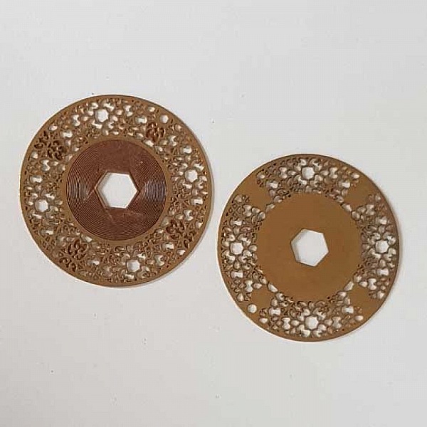 Estampe N&deg;17 Rond 35 mm Dor&eacute;