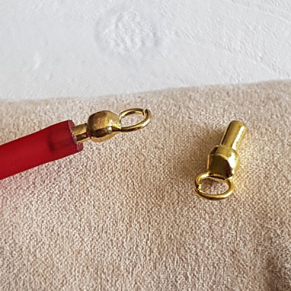 Fermoir Dor&eacute; pour cordon Pvc Creux 5 mm