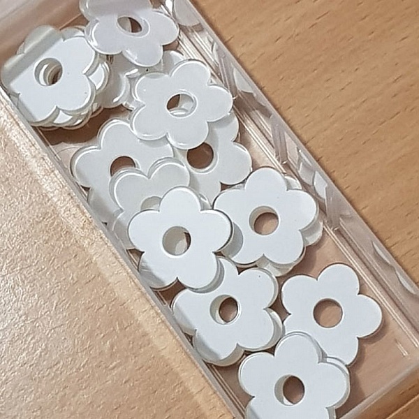 Fleur Synth&eacute;tique 27 mm Blanc