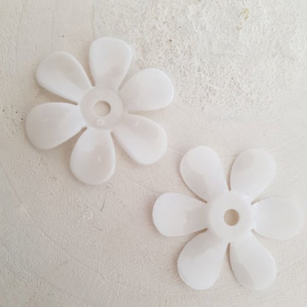 Fleur Synth&eacute;tique N&deg;01 Blanc