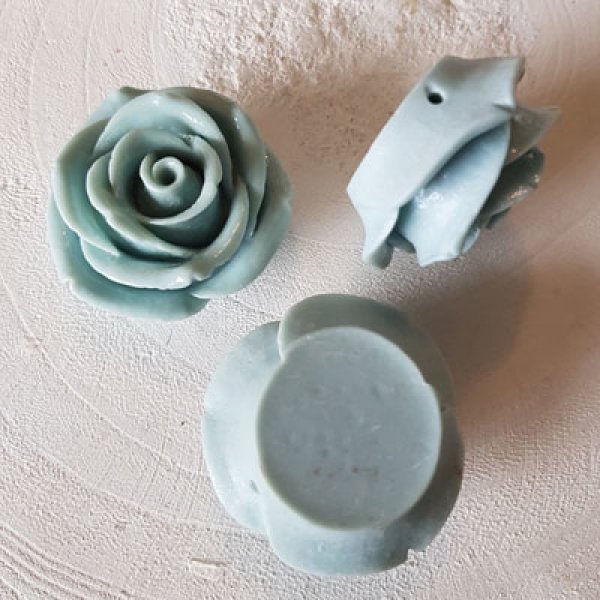 Fleur Synth&eacute;tique N&deg;02-11 gris clair