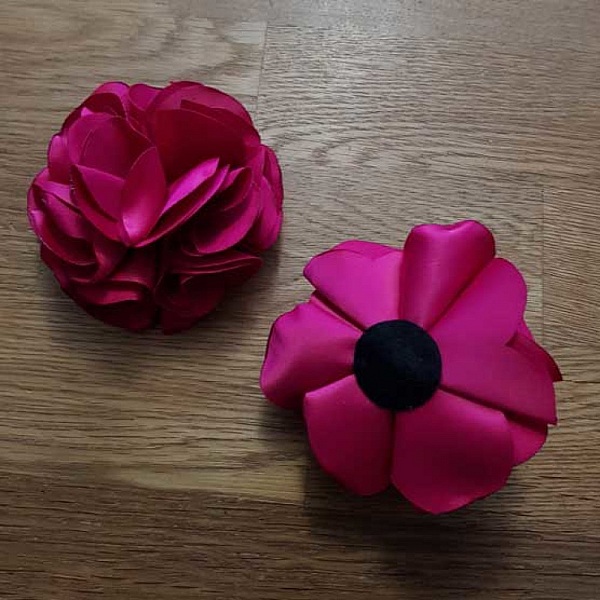 Fleur Tissus Uni 6 p&eacute;tales N&deg;01-01