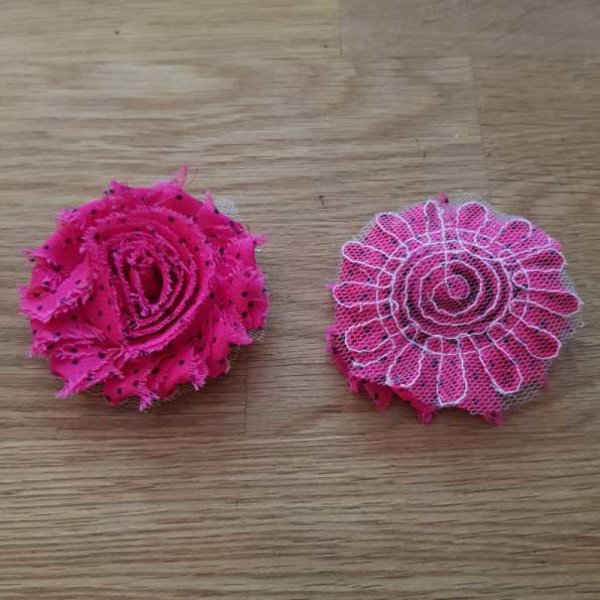 Fleur Tissus effiloch&eacute;e Fantaisie N&deg;41