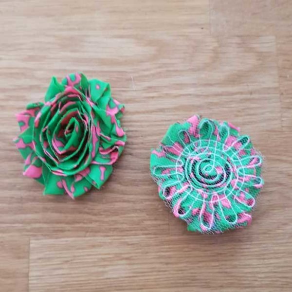 Fleur Tissus effiloch&eacute;e Fantaisie N&deg;15