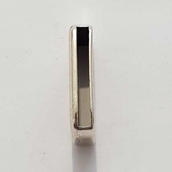 Passant 25 mm en Zamak Lettre D  Argent