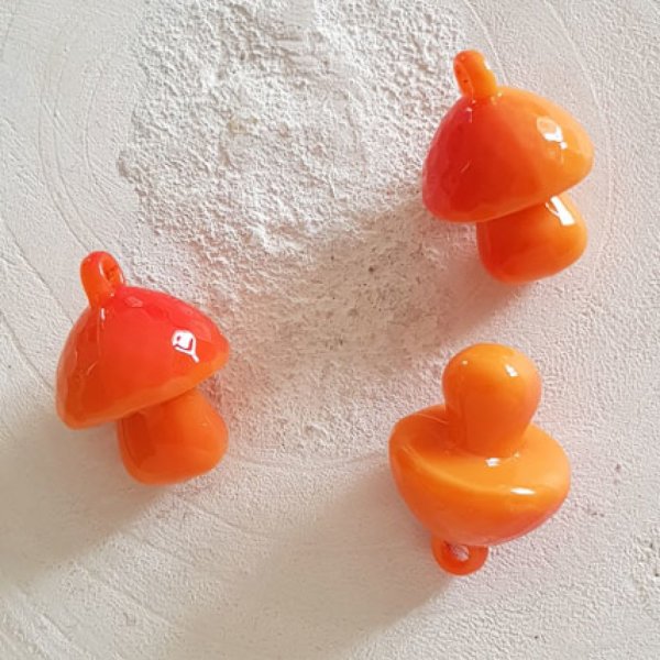 Pendentif Champignon bi-couleur N&deg;03