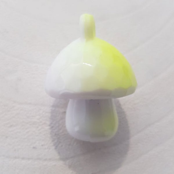 Pendentif Champignon bi-couleur N&deg;10