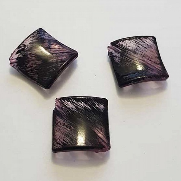 Perle acrylique carr&eacute; rose 29 mm