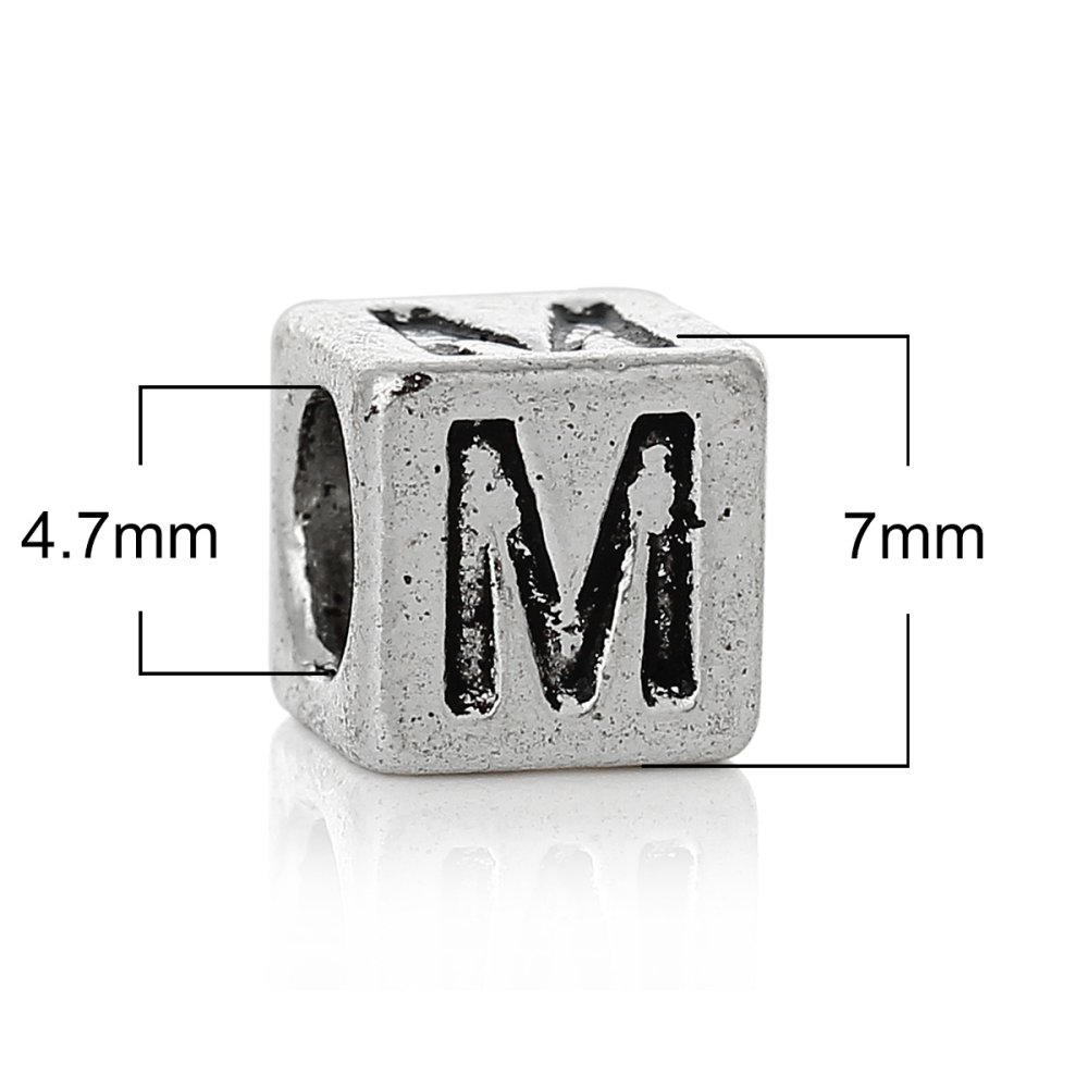 Perle carré charms alphabet N°01 lettre M métal argenté 7x7 mm