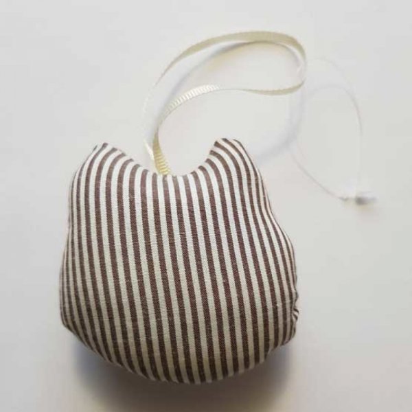 Porte &eacute;pingles Pique Aiguilles N&deg;08