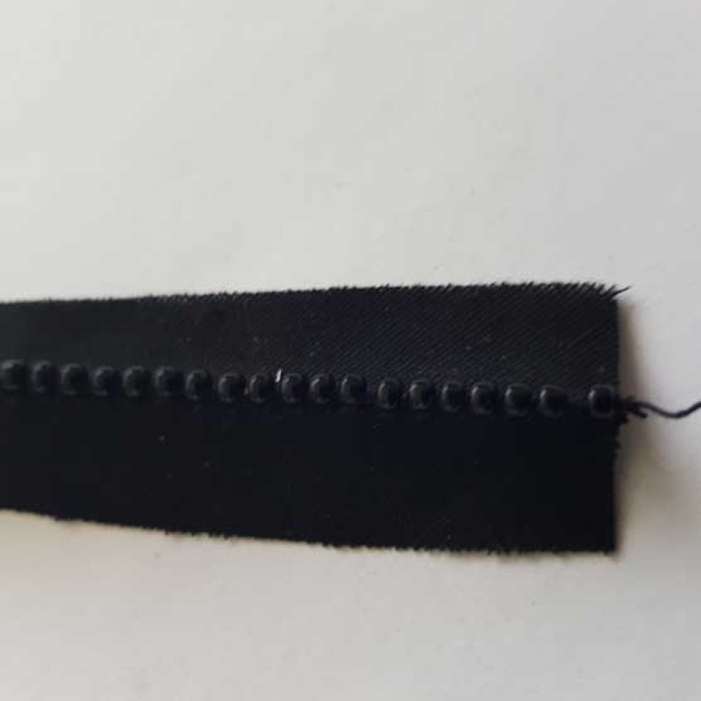Ruban Biais Passepoil Noir 15 mm Et perles Noir 2.2 mm