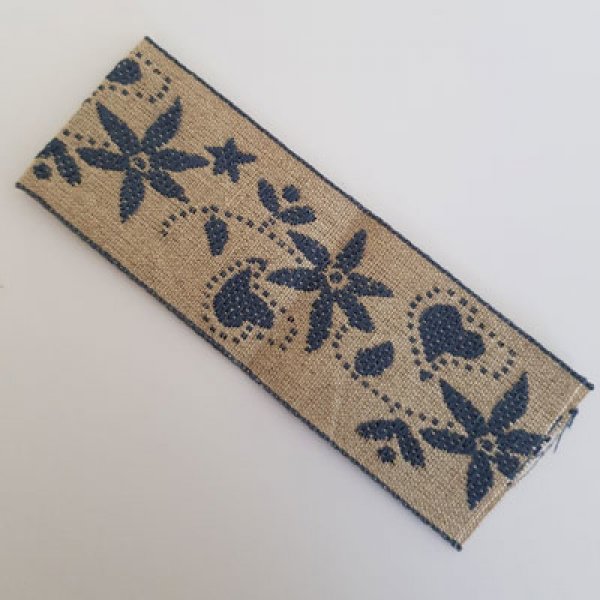 Ruban Fantaisie N&deg;006 par 22 cm.