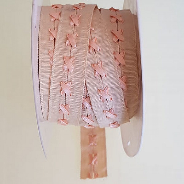 Ruban Fantaisie N&deg;069 au m&egrave;tre