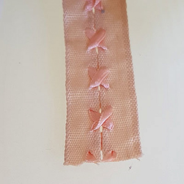 Ruban Fantaisie N&deg;069 au m&egrave;tre