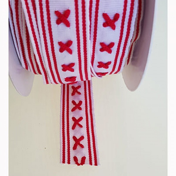 Ruban Fantaisie N&deg;074 au m&egrave;tre